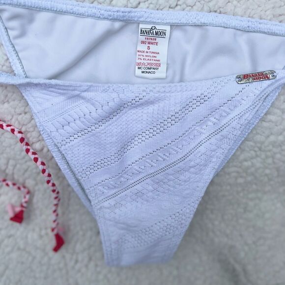 NWOT Banana Moon Crochet Tie Side Bikini Bottoms - Picture 9 of 11